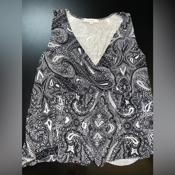 LOFT Paisley Empire Waist Faux Wrap Front Peplum Hem Tank Size Medium EUC - Picture 1 of 6